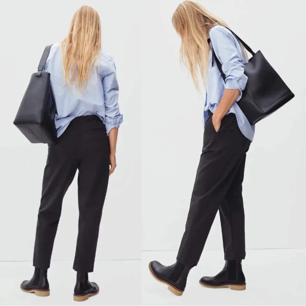 Everlane • The Dream Pant black pull-on ponte knit tapered cropped ankle - Image 9