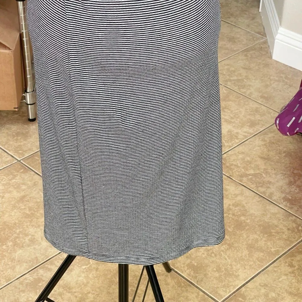 Motherhood Maternity Womens Dress Sz Medium Two Piece Nursing Parisian Modern - Image 7