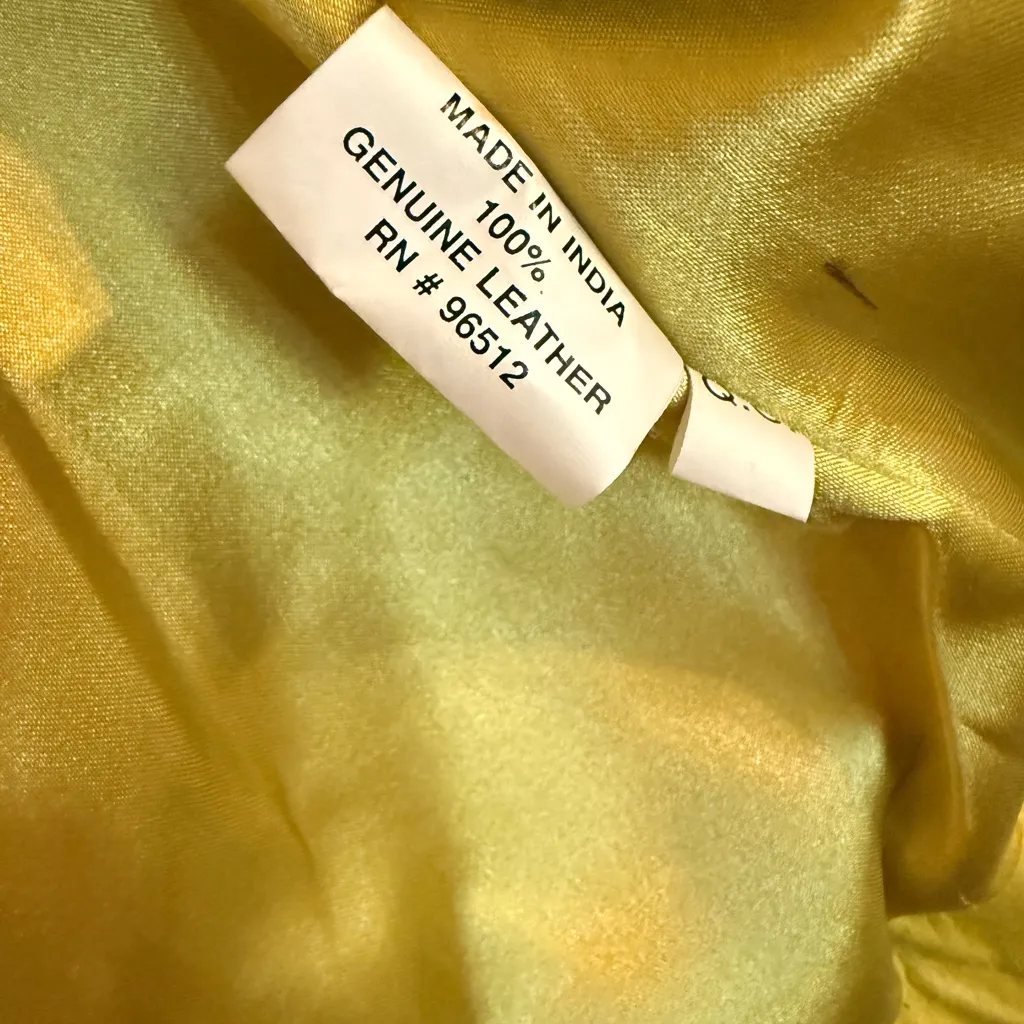 Vogue Women's Yellow Leather Vest Size M - Image 5