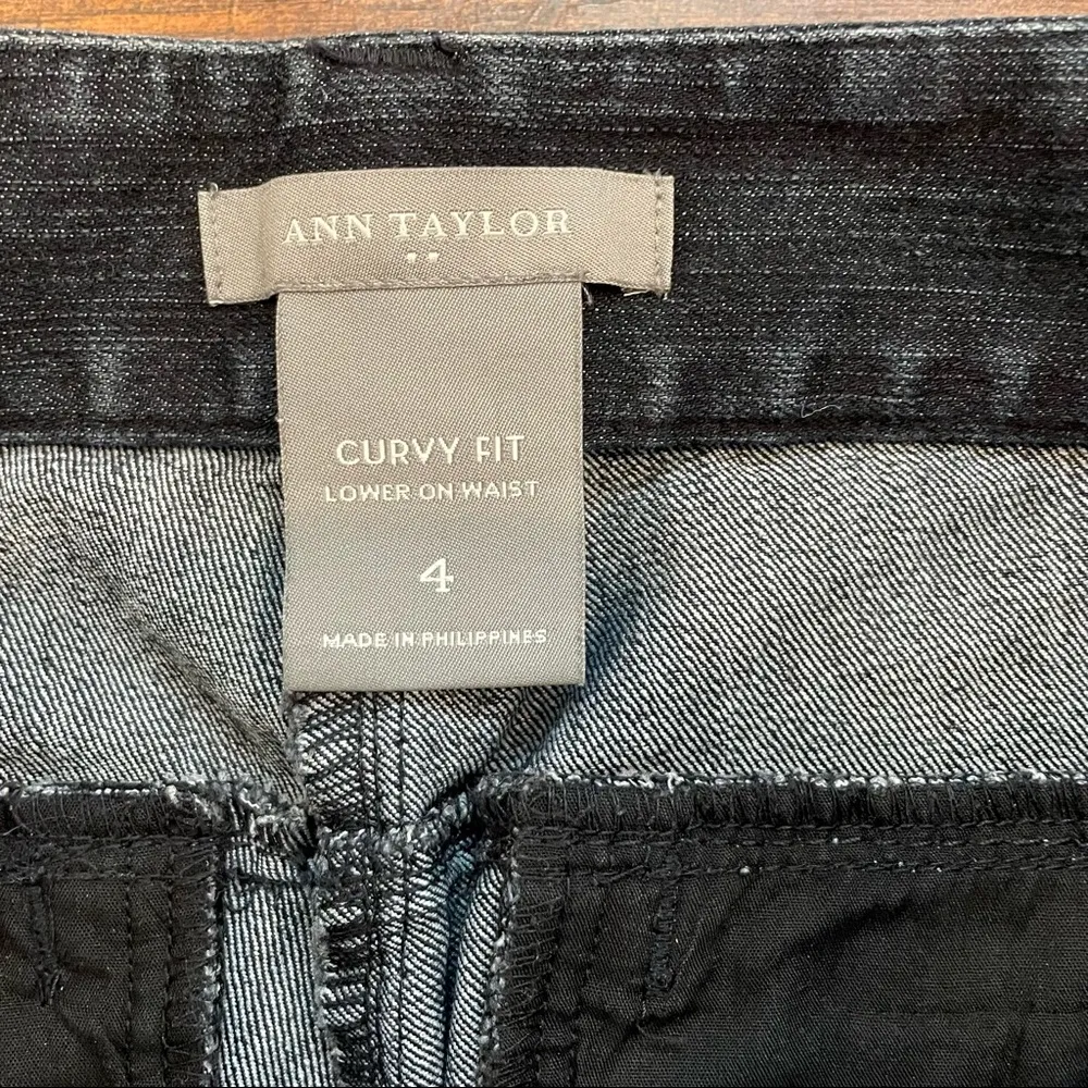 ANN TAYLOR curvy fit jeans, size 4 - Image 7