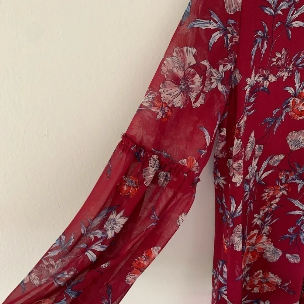 Mi Ami Francesca’s Women’s Dark Red Floral Print Long Sleeve Dress in Size S - Image 5