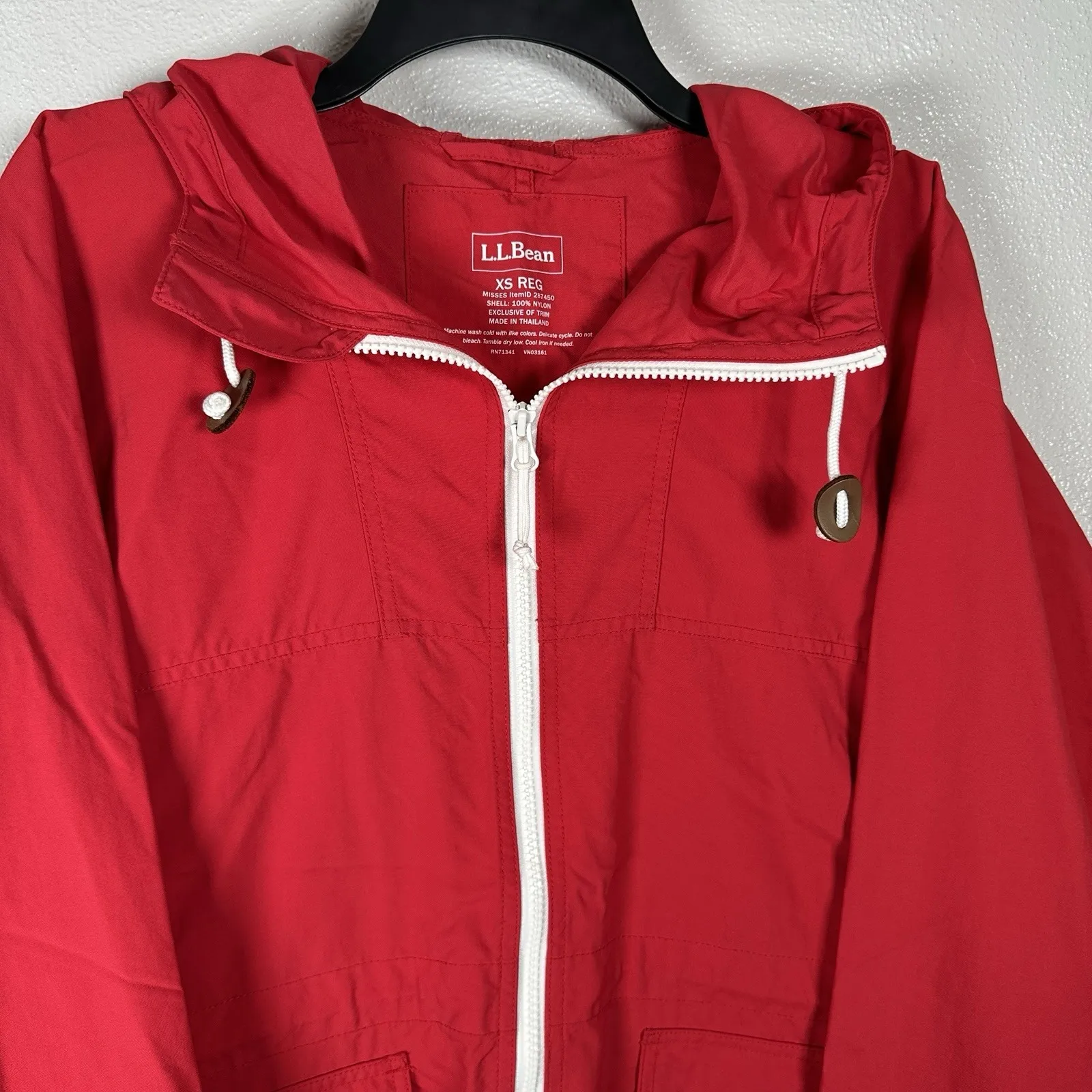 LL Bean Jacket Womens XS Red Lightweight Windbreaker Hooded Adirondack Outdoor - Image 2