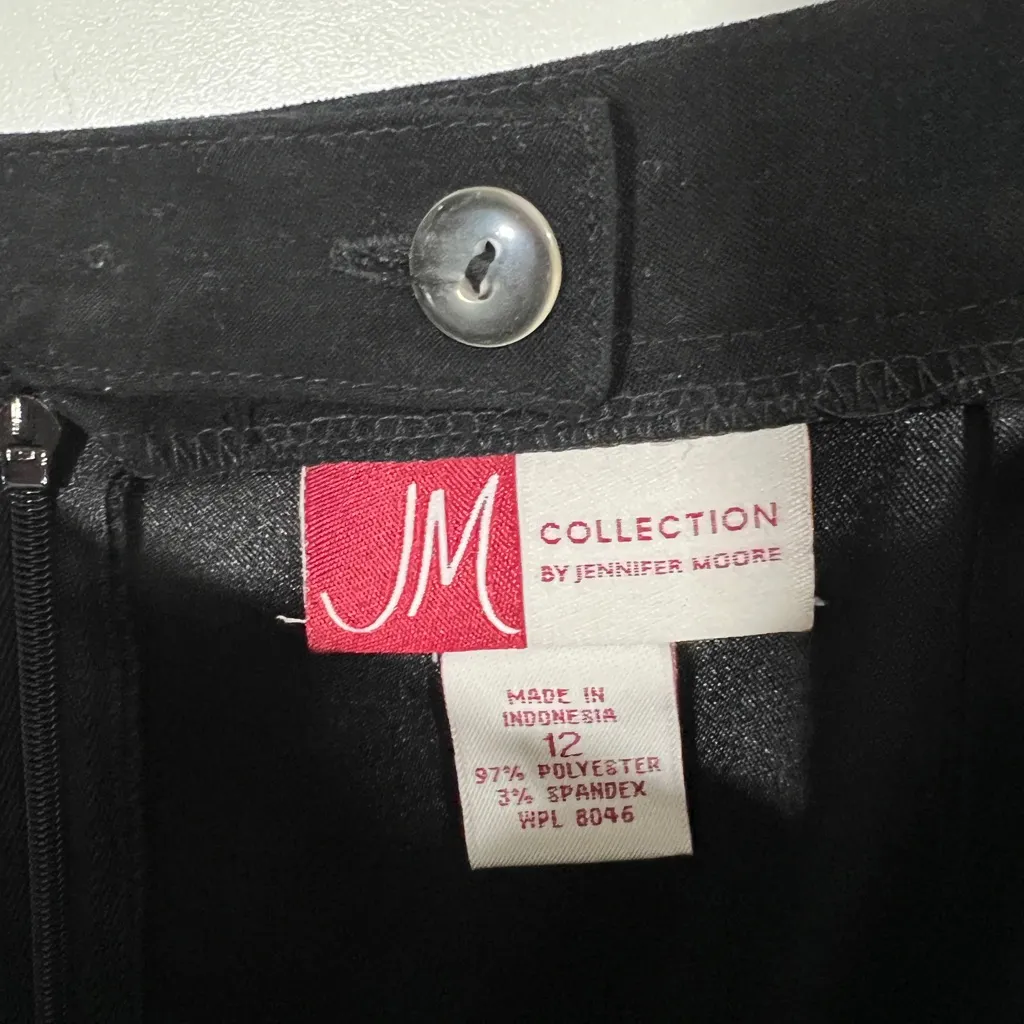 Vintage Faux Suede Skirt with Back Slit in Black Sz 12 Zip Button Closure - Image 6