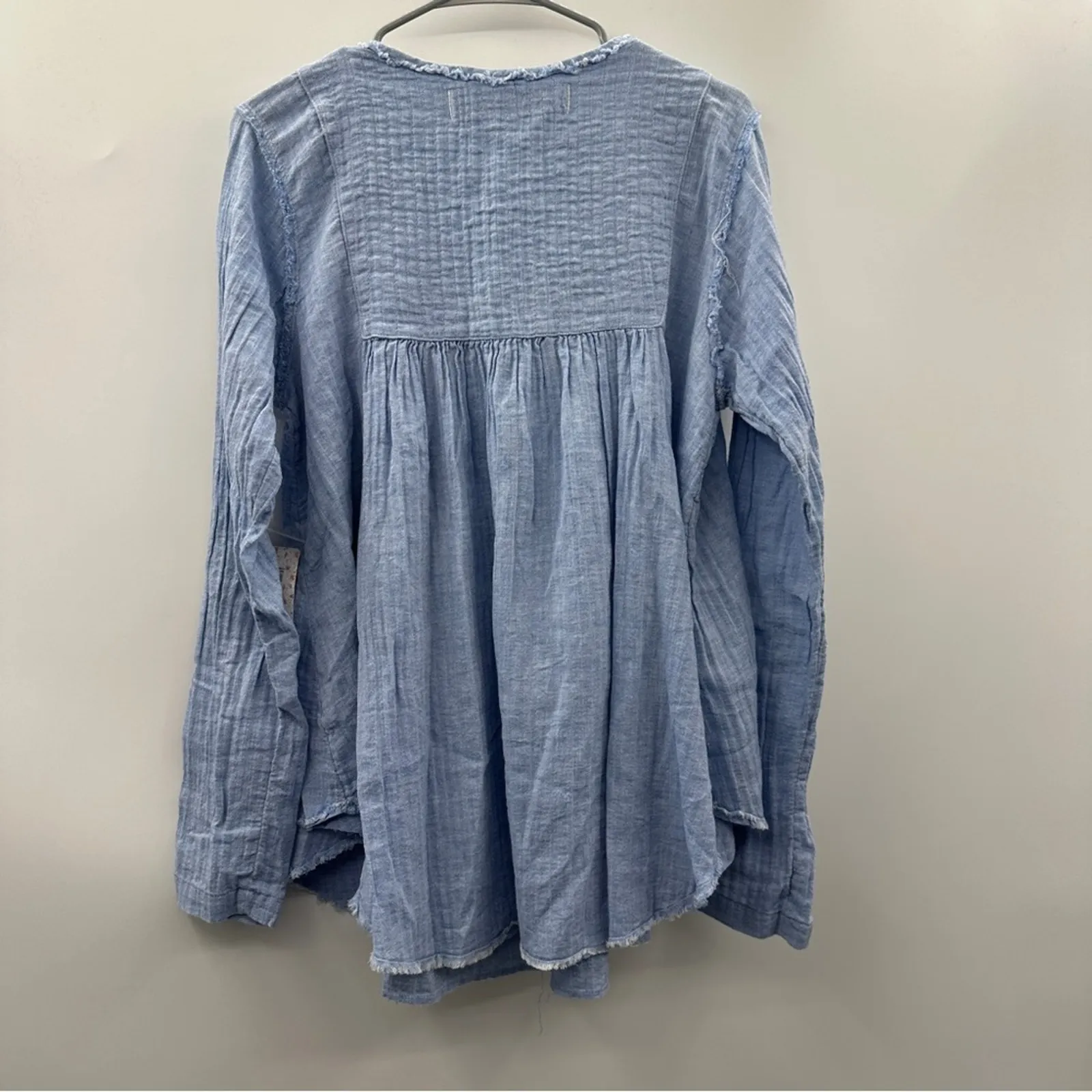 We‎ the Free People Sand Dune Long Sleeve Henley Top in Blue Size M NEW - Image 5