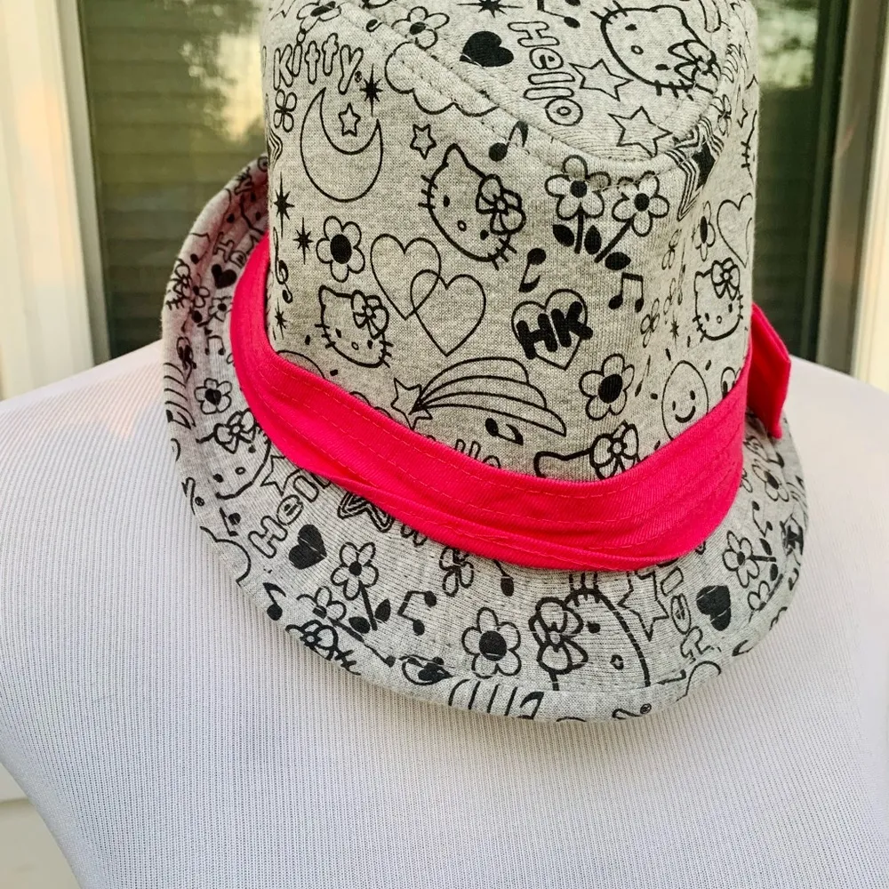 Hello Kitty Vintage Hat - Image 4
