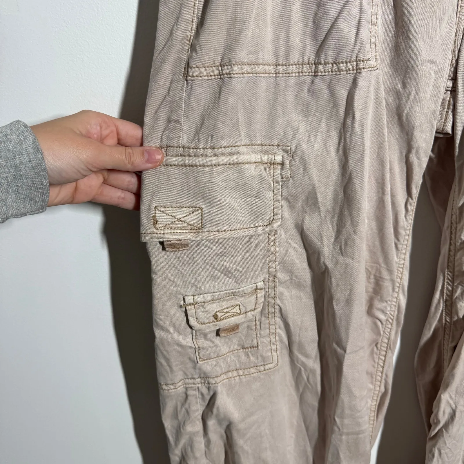 American Eagle Wideleg Cargo Pant Women 4 Long Tan Pocket Grunge Baggie Stretch - Image 5