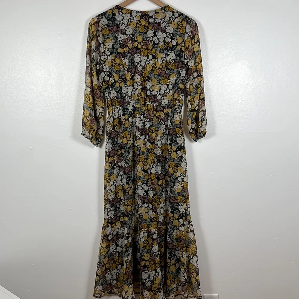 Abercrombie & Fitch flowered/flowy Maxi long sleeves dress, size small - Image 8