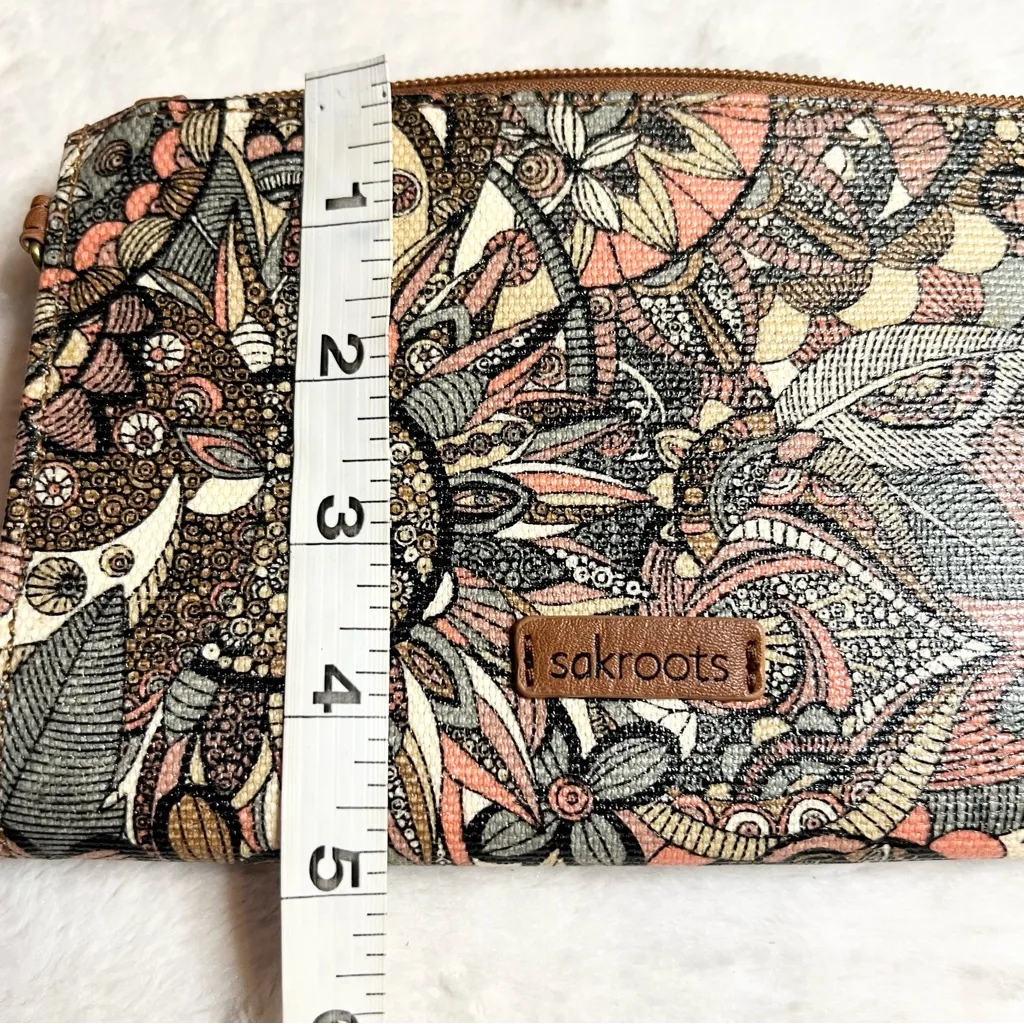 SAKROOTS Brown & Pink Bohemian Floral Pattern Olympic Smartphone Wallet Clutch - Image 16