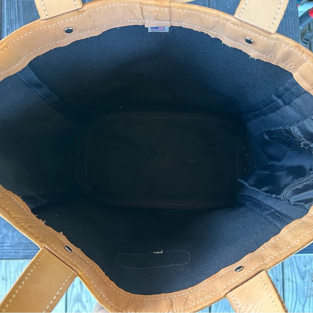 Jon Hart “ Margaret” Left Bank Navy Shoulder Bag - Image 7