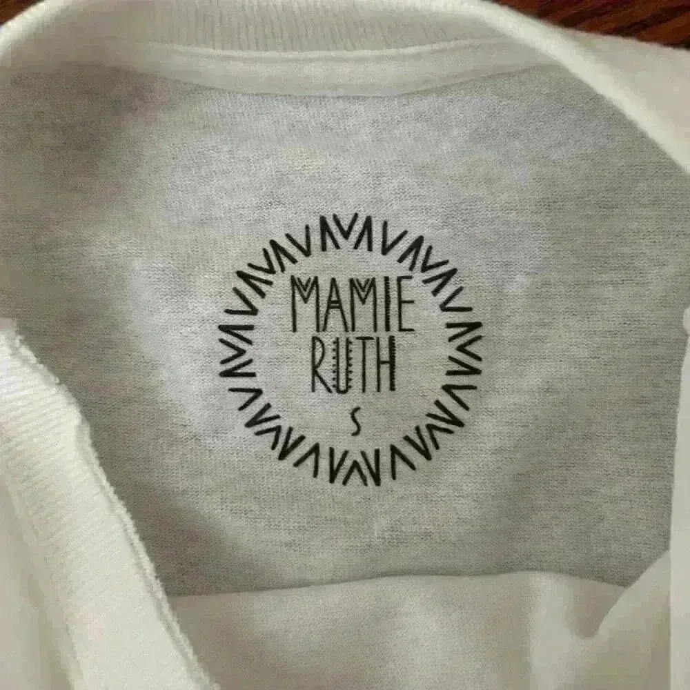 Mamie Ruth I Bang The Keys Tank Band Wife Piano Keyboard wifey Size Small NWT White - Image 11