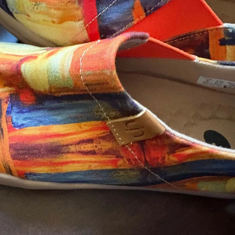 Brand New Unifoot Wear Shoes, Women's Fashion, Footwear, Flipflops and Slides on Orange Size 8 - Image 3