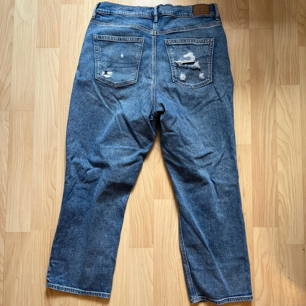 American Eagle Outfitters High Rise Distressed Blue Jeans - Image 3