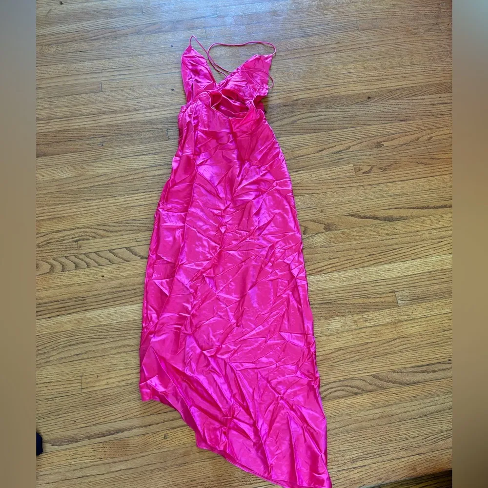 Ser.o.ya pink silky dress - Image 4