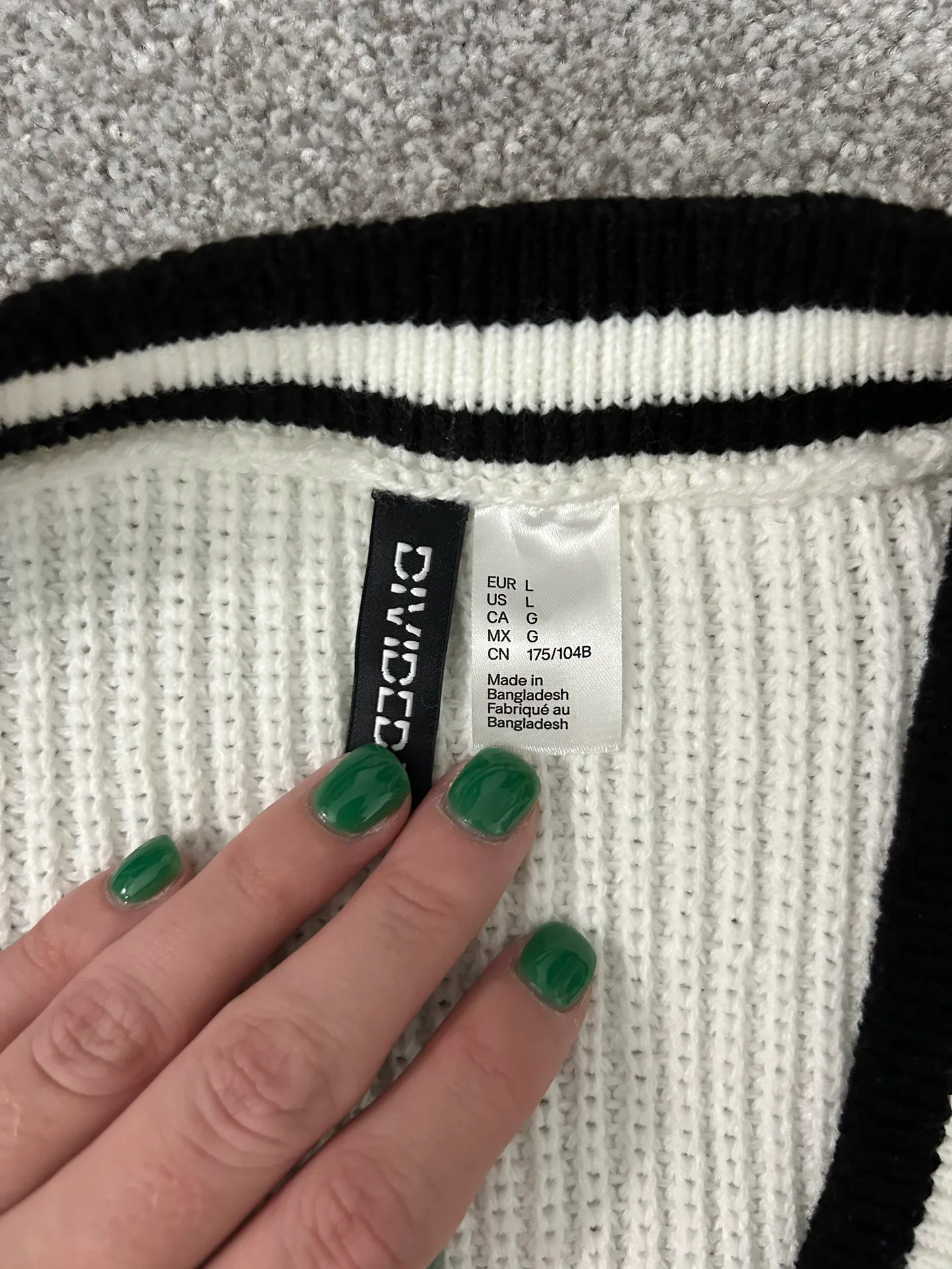 Cropped Sweater Vest - Image 2