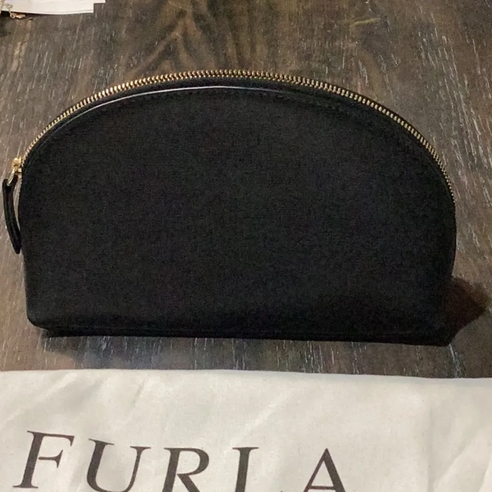 Furla Black Leather Cosmetic Bag - Image 2