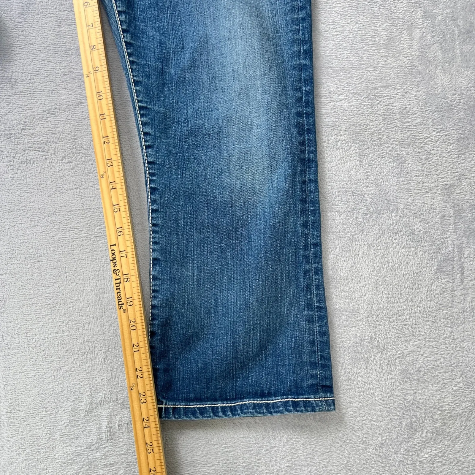BKE Denim Harper Jeans Womens Size 32 Cropped Blue‎ Denim Embroidered Pockets - Image 8