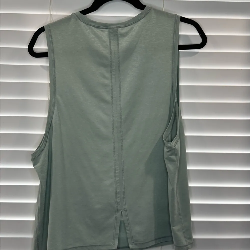 Spanx Women's Sleeveless Top in Green - Image 3