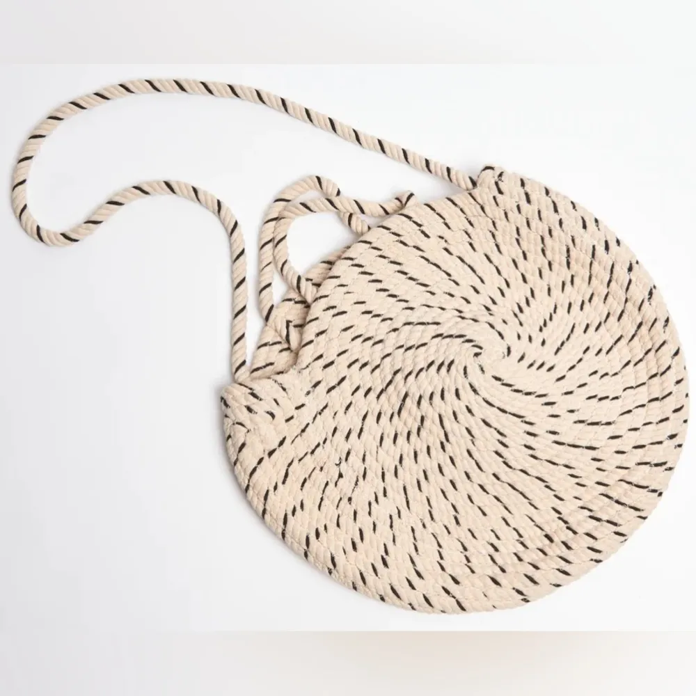 ZARA RARE  Basic Cotton Woven Stripe Bag - Image 5