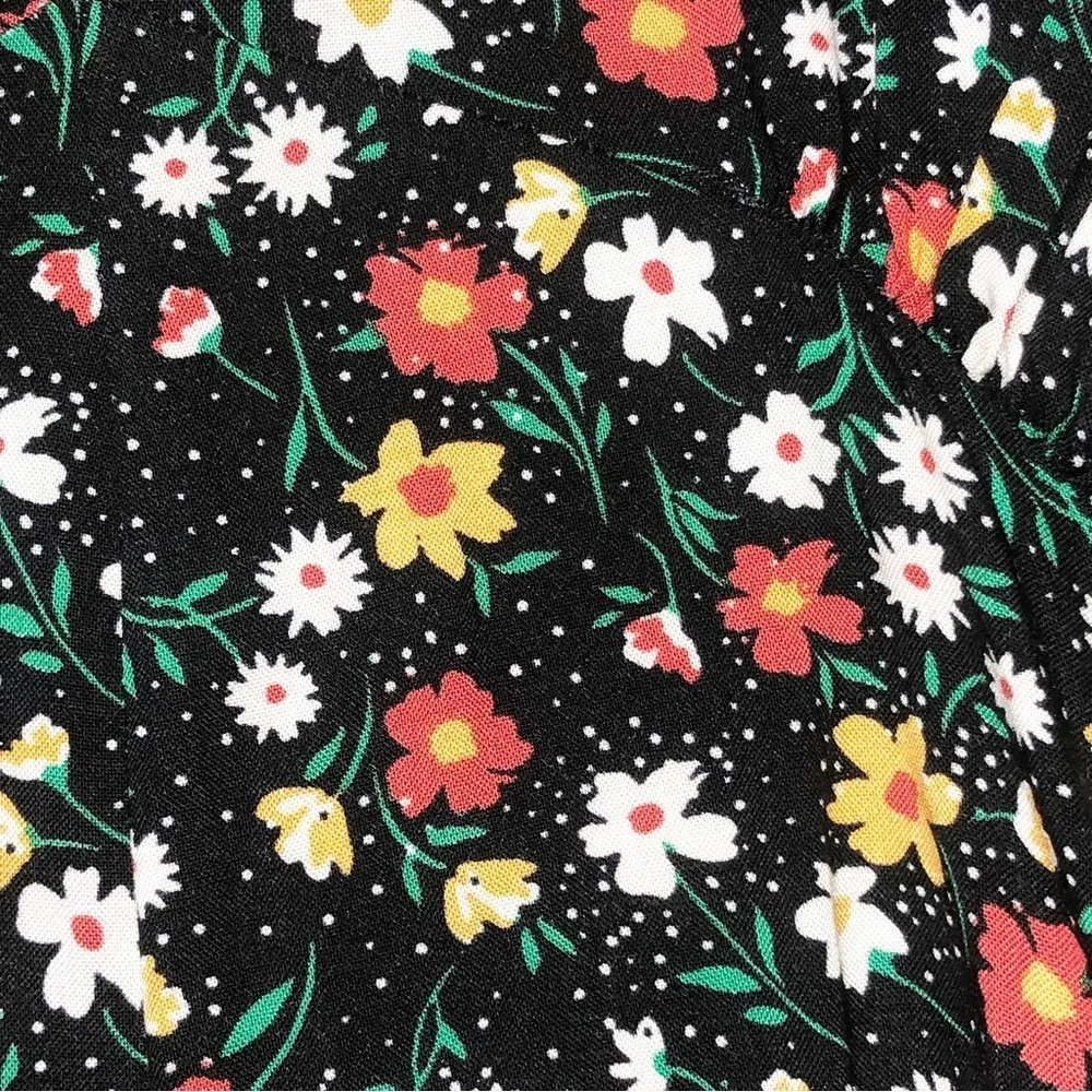 ASOS Design V-Neck Tie Shoulder Swing Romper in Dark Floral Size 2 - Image 8