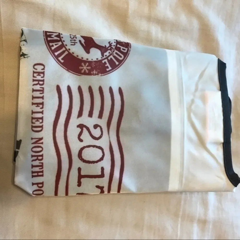 Christmas gift bag NWOT Black - Image 5