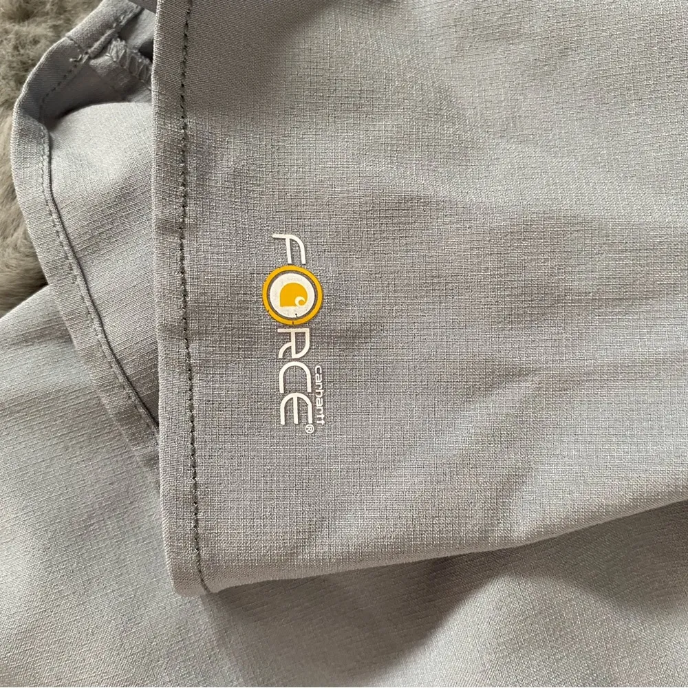 Cathartt Light Gray Scrub Top - Image 4