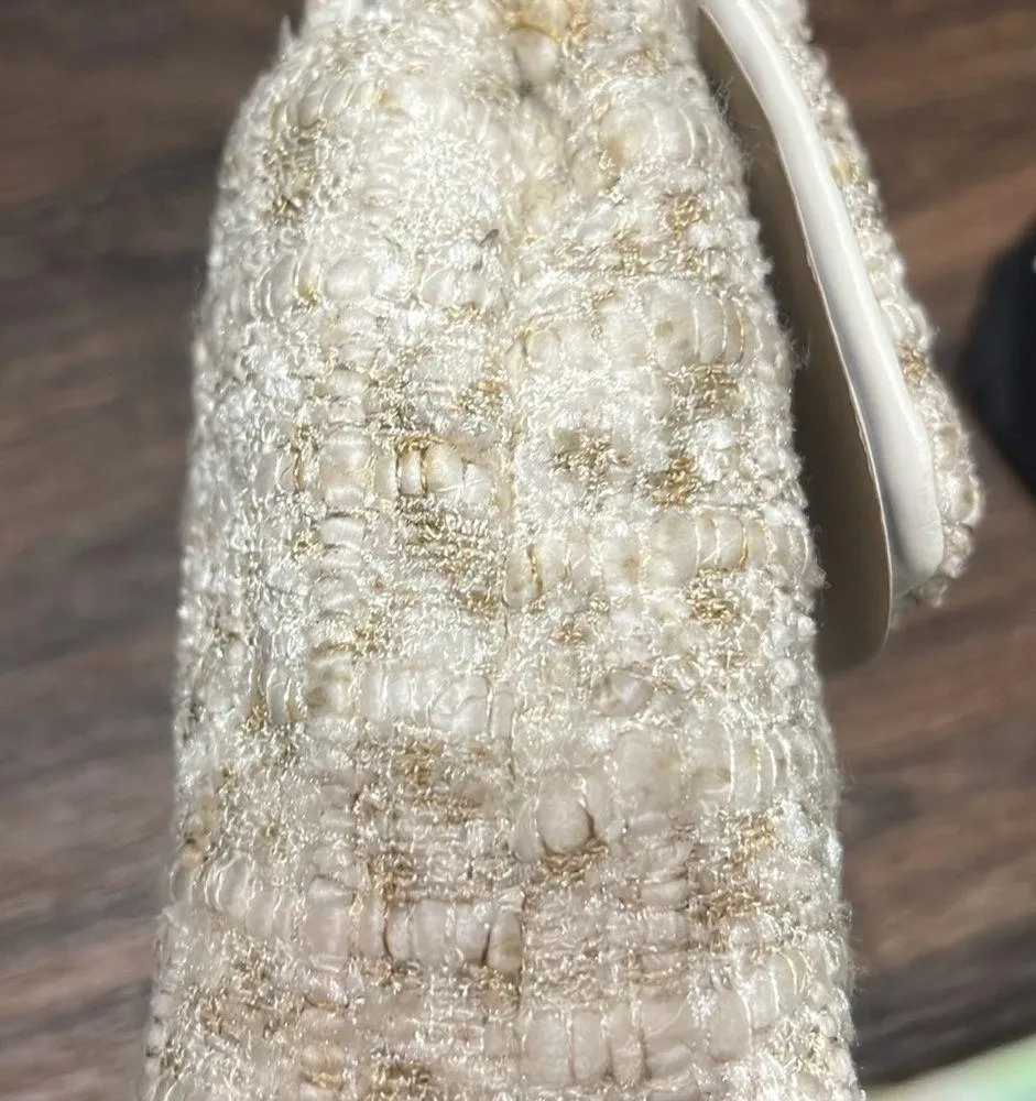 Edie Medium Crossbody - Image 10