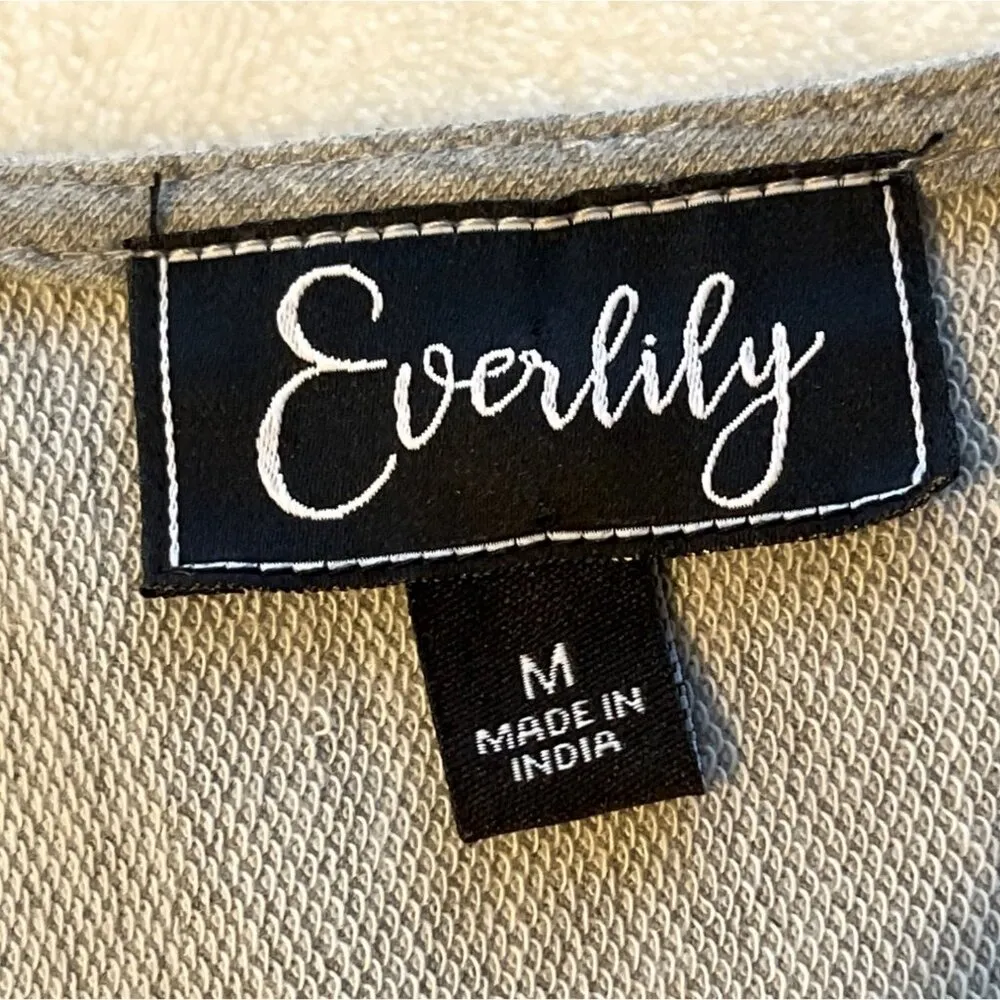 Everlily Womens Grey V - Image 4