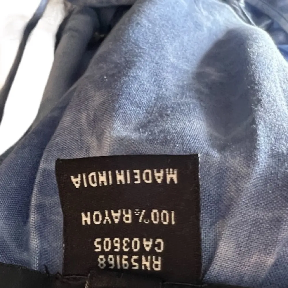 Karen‎ Kane Cold Shoulder Top - Image 8