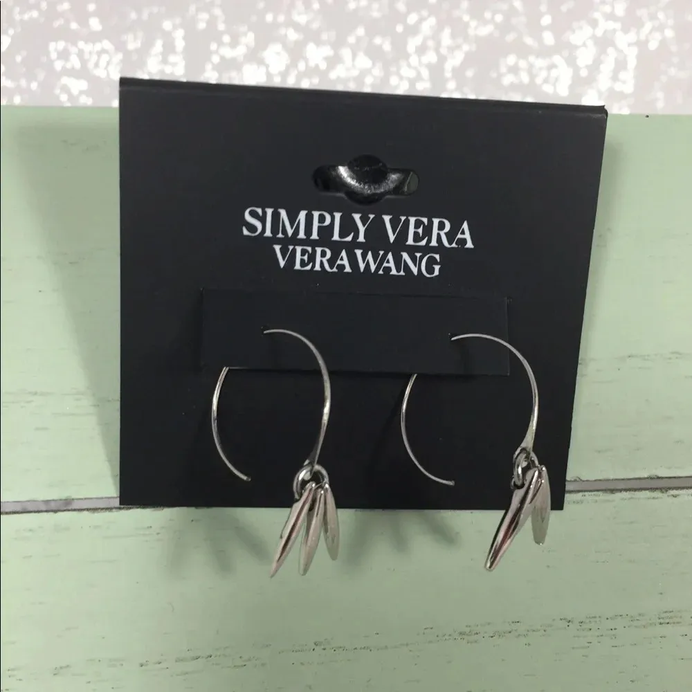 🆕 Simply Vera Vera Wang Silver Hoop Earrings - Image 5