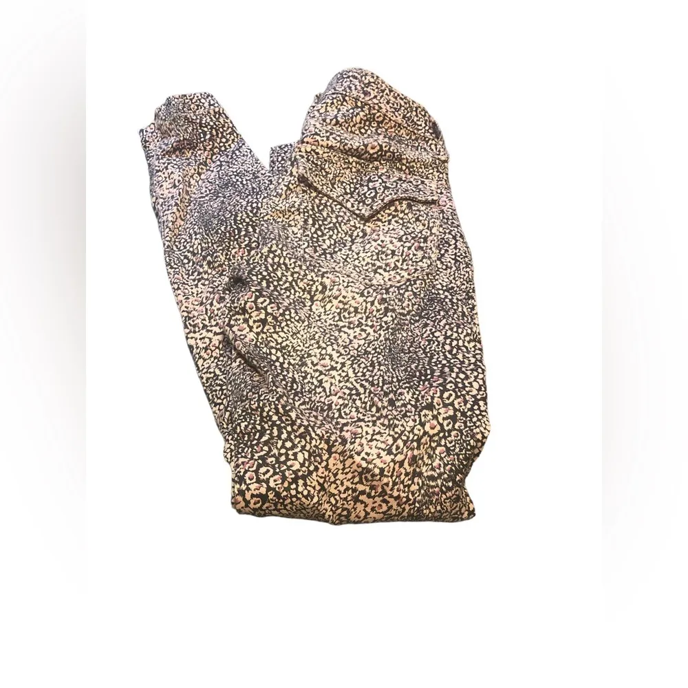 Joie  Cargo Pink Printed Jeans - Image 5