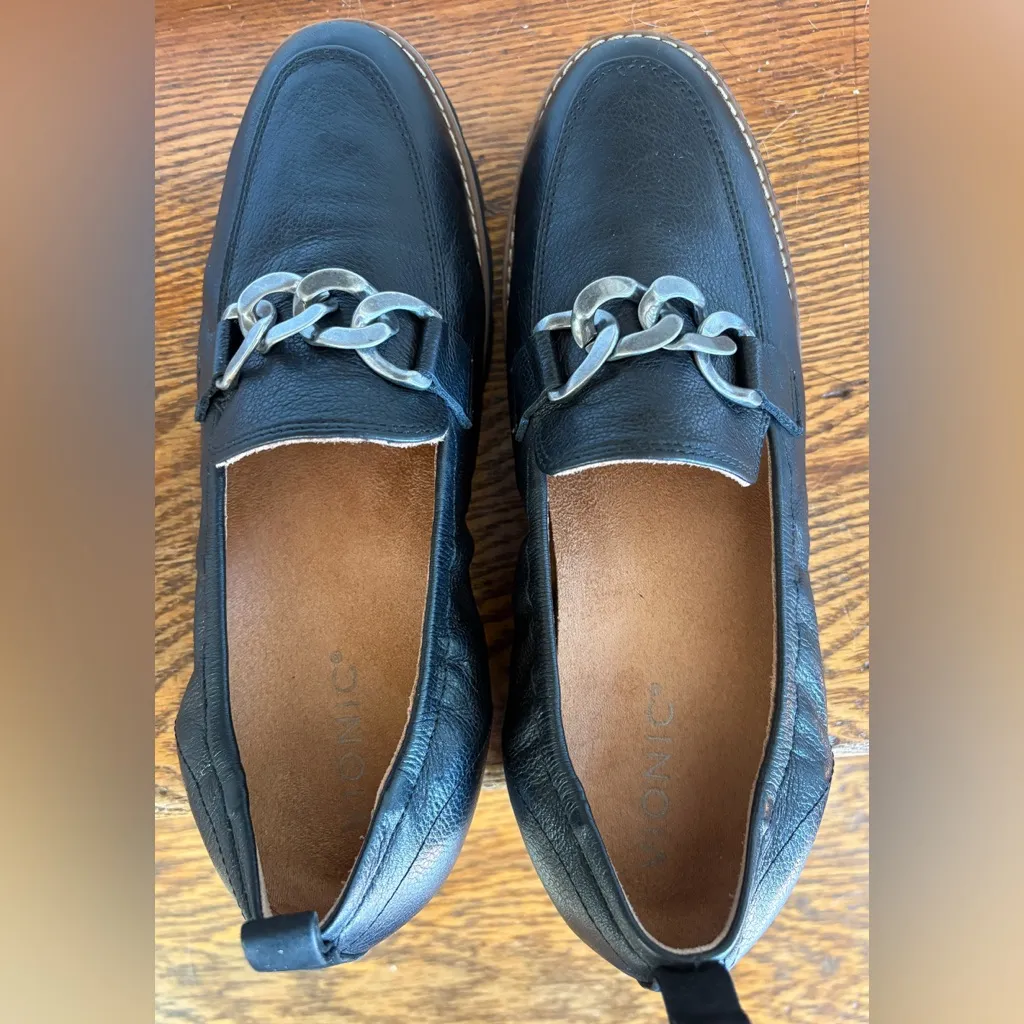 Vionic Cynthia Black Leather Loafers Textured Grip Size 8 Like New‎ - Image 5
