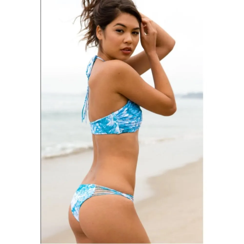 💕MIKOH💕 Waimea Macrame Bikini Wave Coastal Blue - Image 4