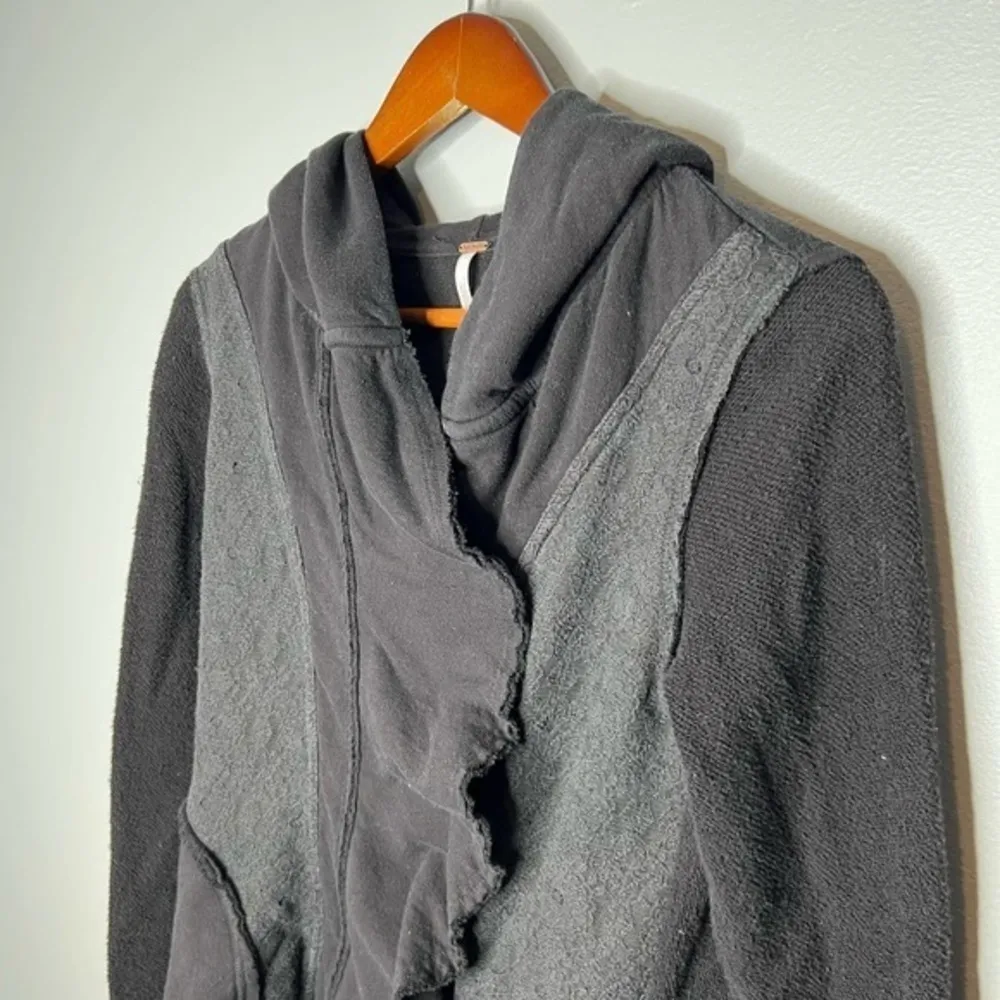 Free People Black Lace Hooded Ruffle Jacket Snap Button Women's Size Extra Small - Image 4