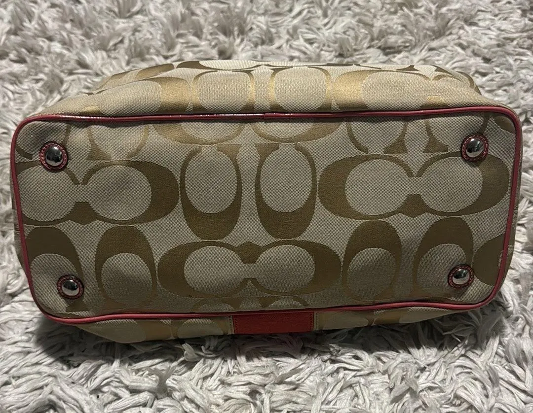 Coach Purse Pink - Image 2