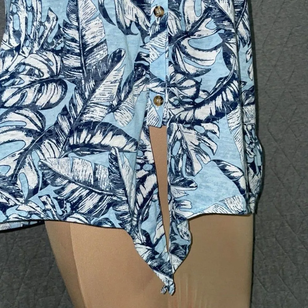 Nwt All in Love Top Womens Blue White Short Sleeve Button Shirt Casual small - Image 5