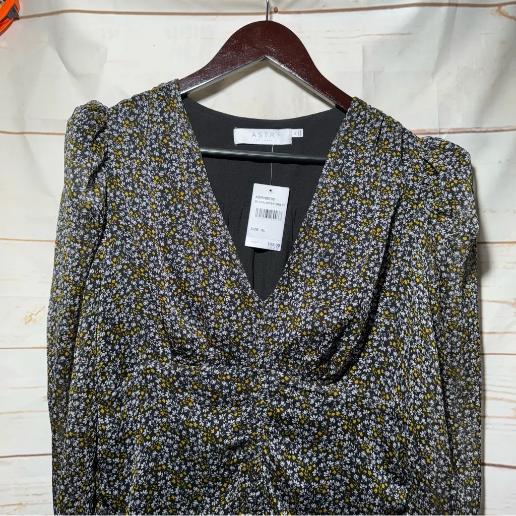 NWT $85 • ASTR The Label • Ruched Mini Dress • Floral • Puff Sleeves • XL - Image 13