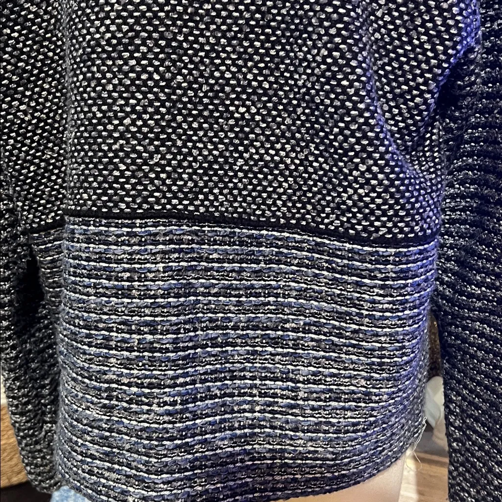 Chicos boho chic tweed jacket with fringe size 2 - Image 6