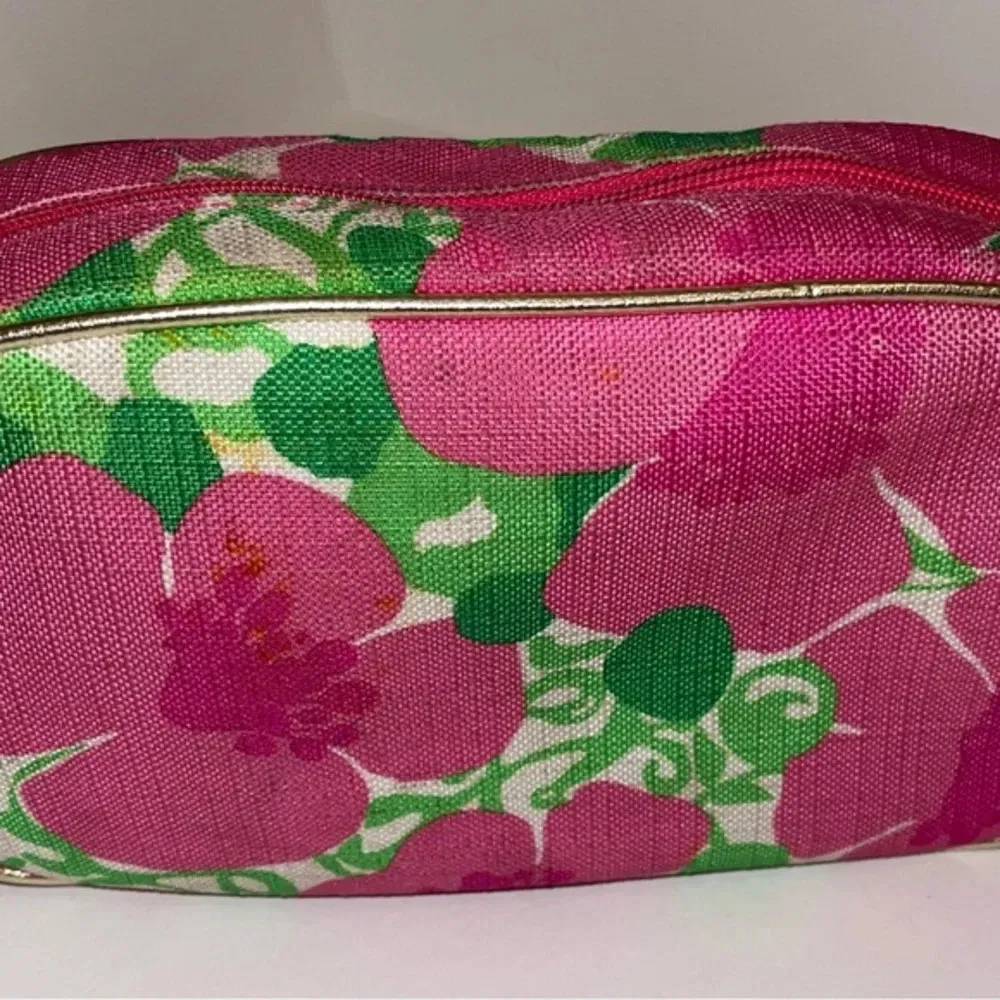 Lily Pulitzer Pink cosmetics bag - Image 4