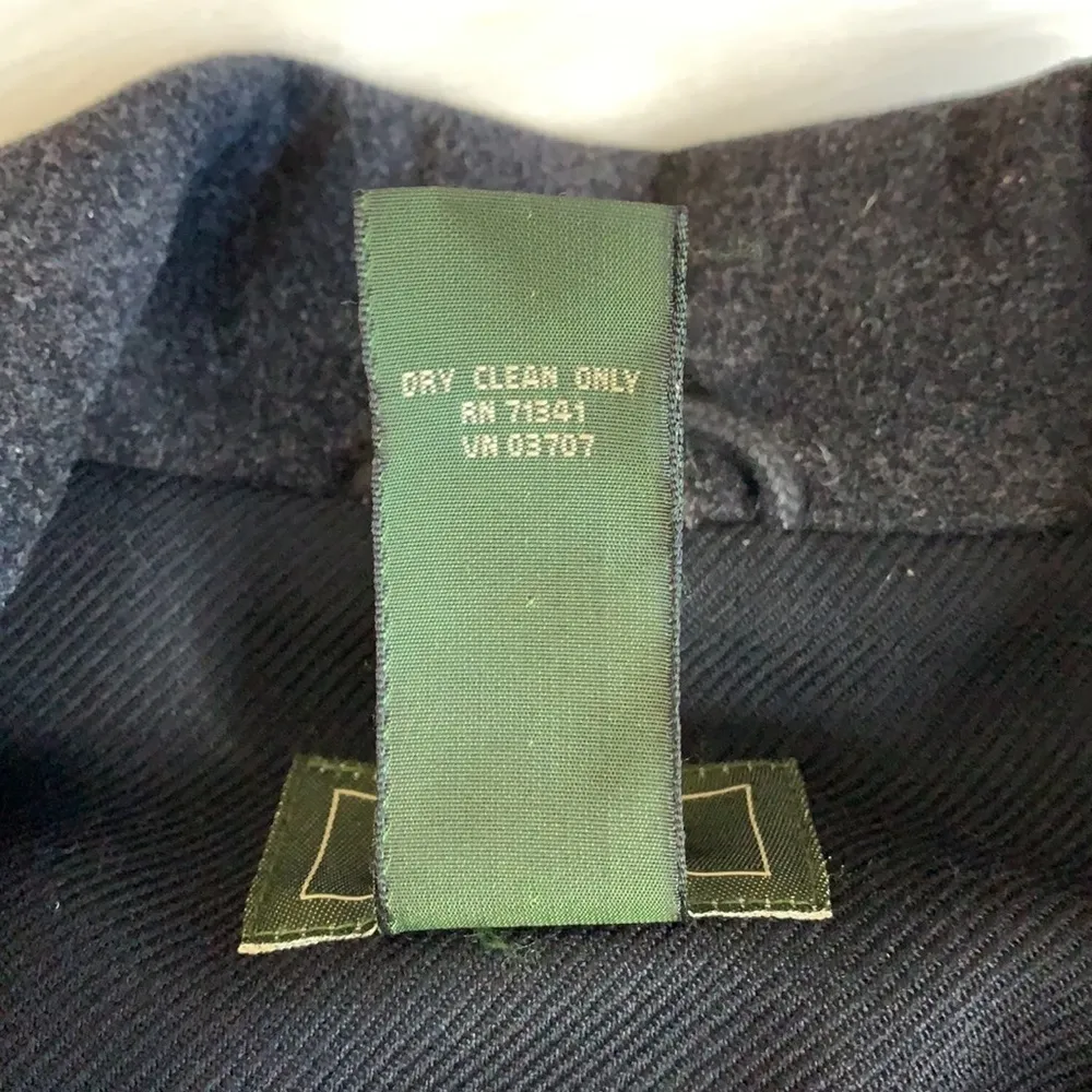 L.L.Bean  • toggle coat with thinsulate insulation - Image 14