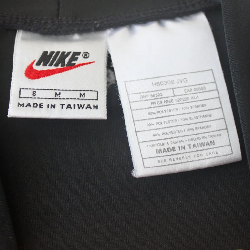 Nike Vintage 90's Black Cropped Short-Sleeve Athletic T-Shirt Top 8 Medium - Image 7