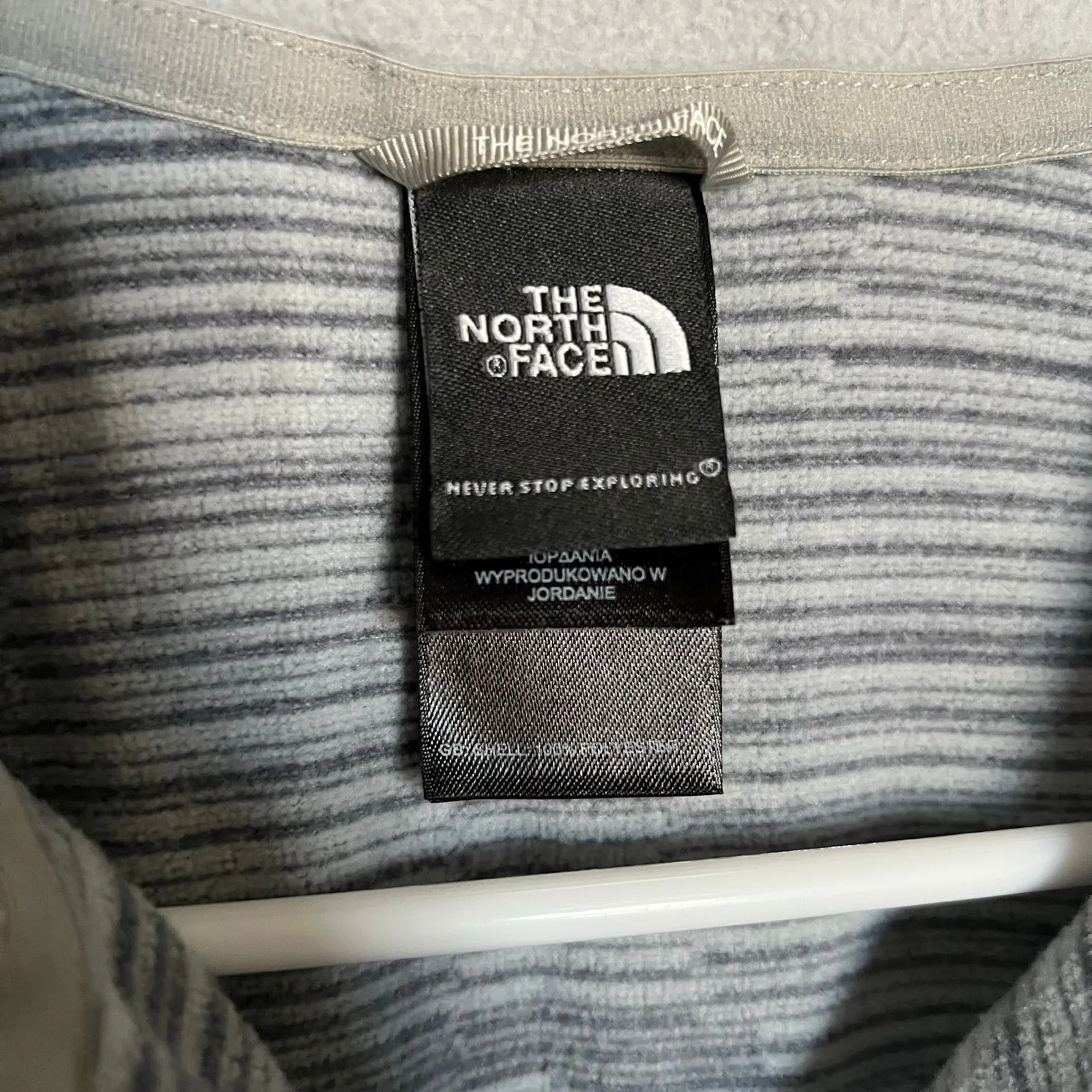 The North Face Glacier 1/4 Zip Mock Neck Medium Gray Fleece Pullover Jacket - Image 16