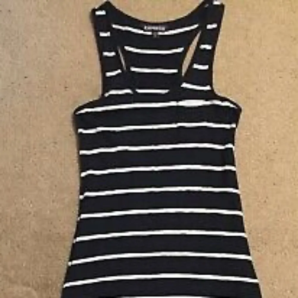 ✨Express Striped High-Low T-shirt Dress✨ - Image 3