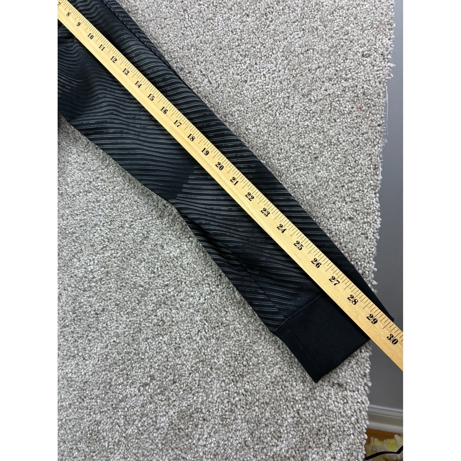 Under Armour Womens L Black Striped Sleeve Track Jacket Full Zip Athletic Casual - Image 3