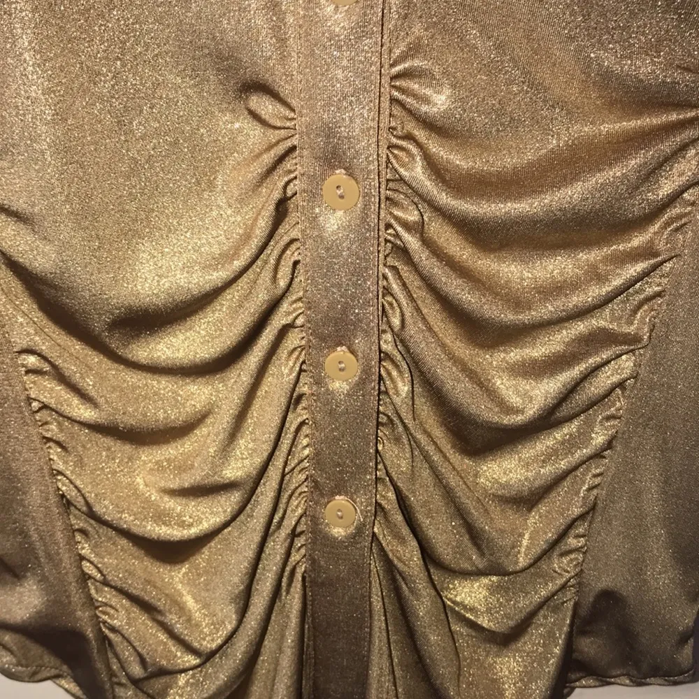 ⚱️ GOLD SHIMMER BLOUSE⚱️ - Image 3