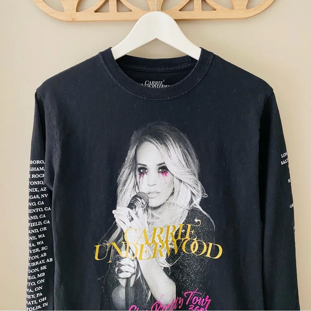 Carrie Underwood Cry Pretty Tour 360 Concert Top Black Sz Small - Image 2