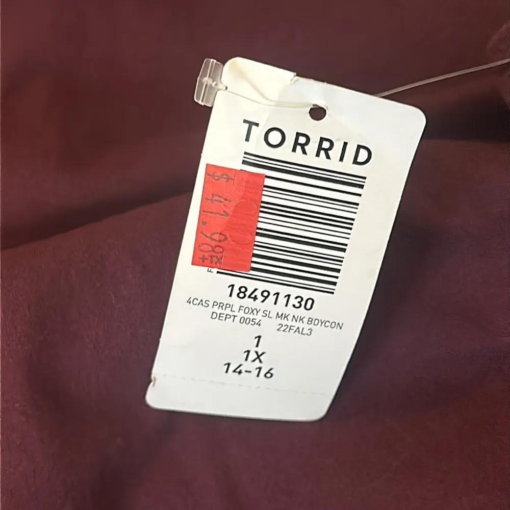 Torrid  Mini Foxy Mock Neck Bodycon Dress - Size 1X - NWT - Image 6