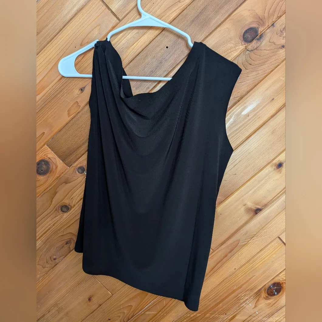 Norma Kamali Black Drop Shoulder Top Size Small - Image 5