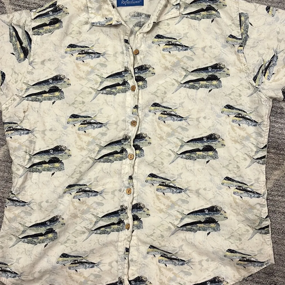 VINTAGE NATURAL REFLECTIONS WOMEN’S BUTTON DOWN TOP - Image 2