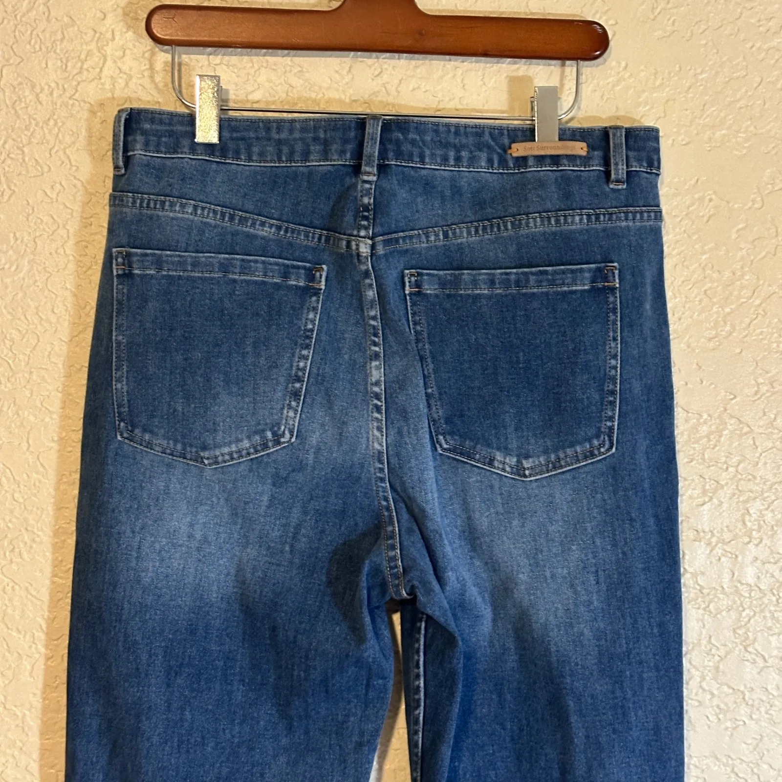 Soft Surroundings Size 12 Medium Blue Ultimate Denim Straight Leg Ankle Jeans - Image 7