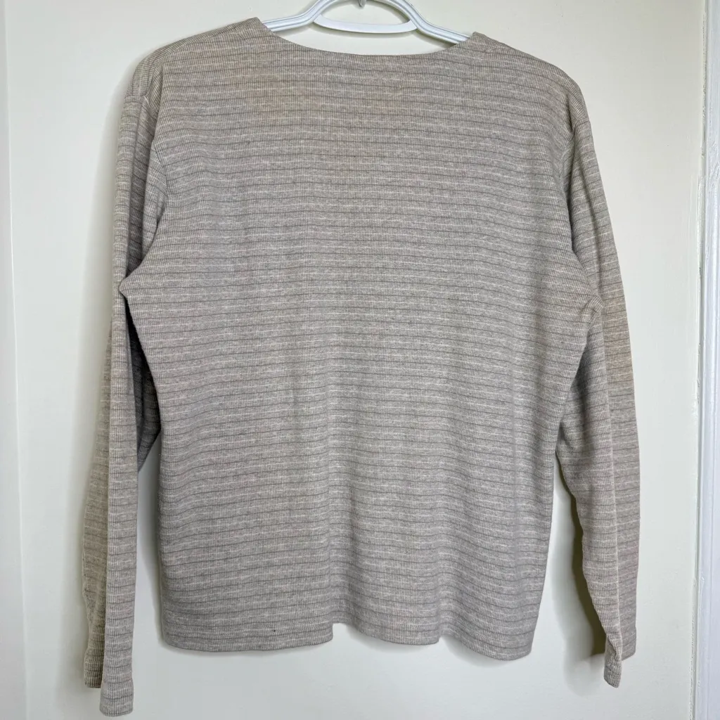 Free w/ Purchase Geoffrey Beene Sport Button Up Cardigan Top Size Large Neutral - Image 5